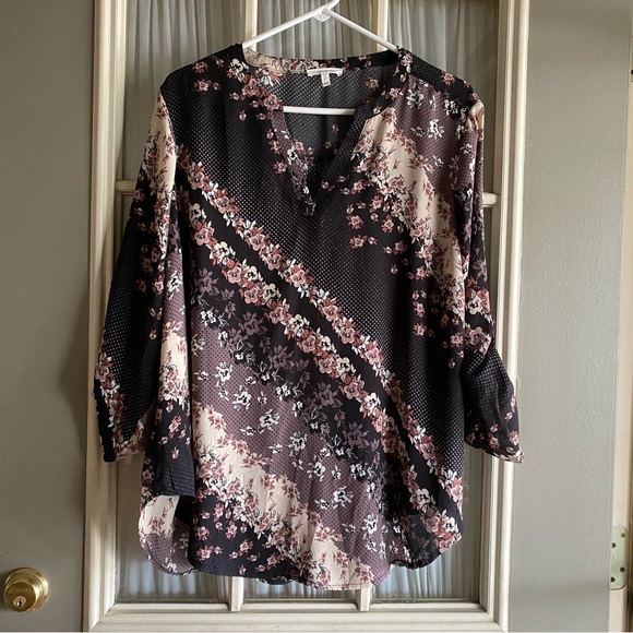 Maurices Black and Pink Floral Blouse - Picture 1 of 4